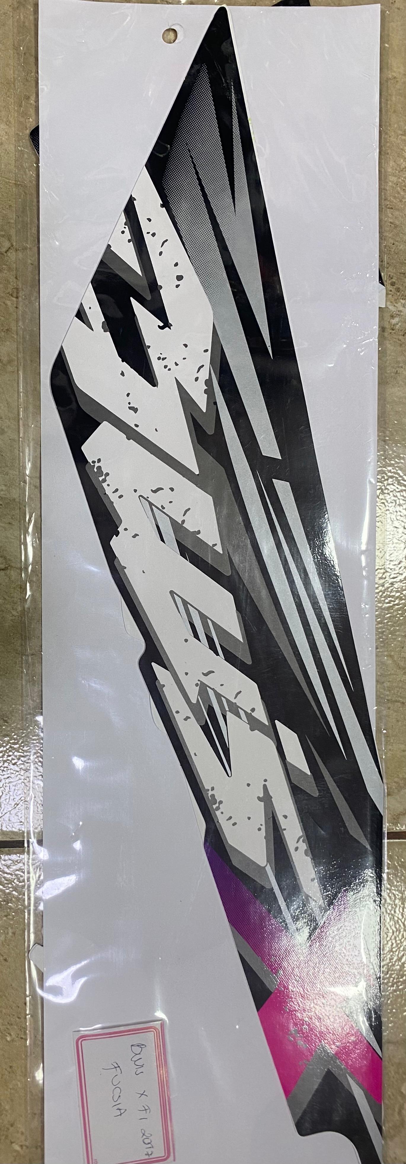 CALCOMANIAS BWIS 2017