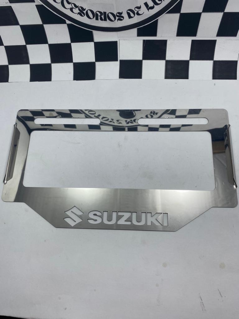 PORTAPLACA ACERO INOXIDABLE SUZUKI