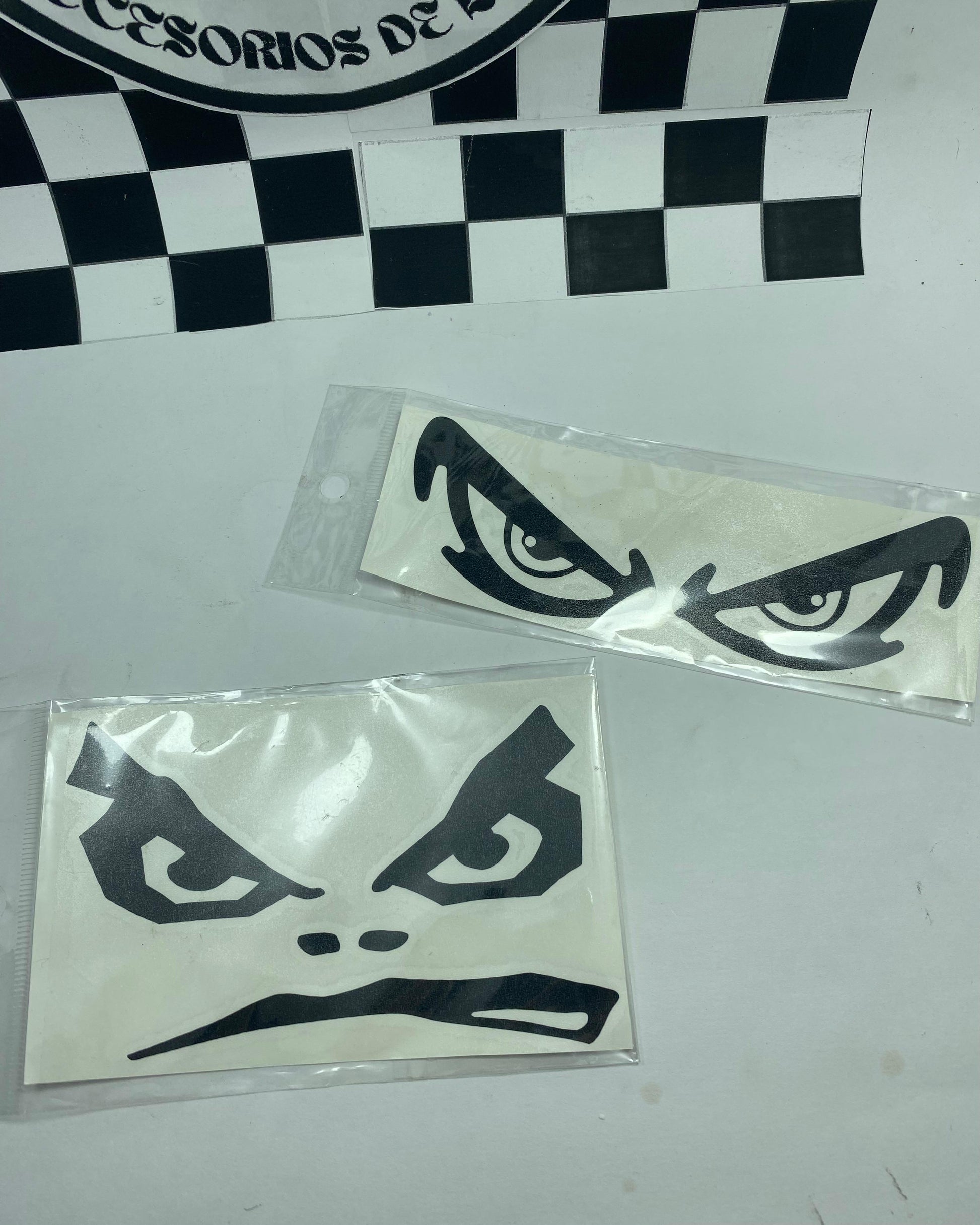 CALCOMANIAS OJOS