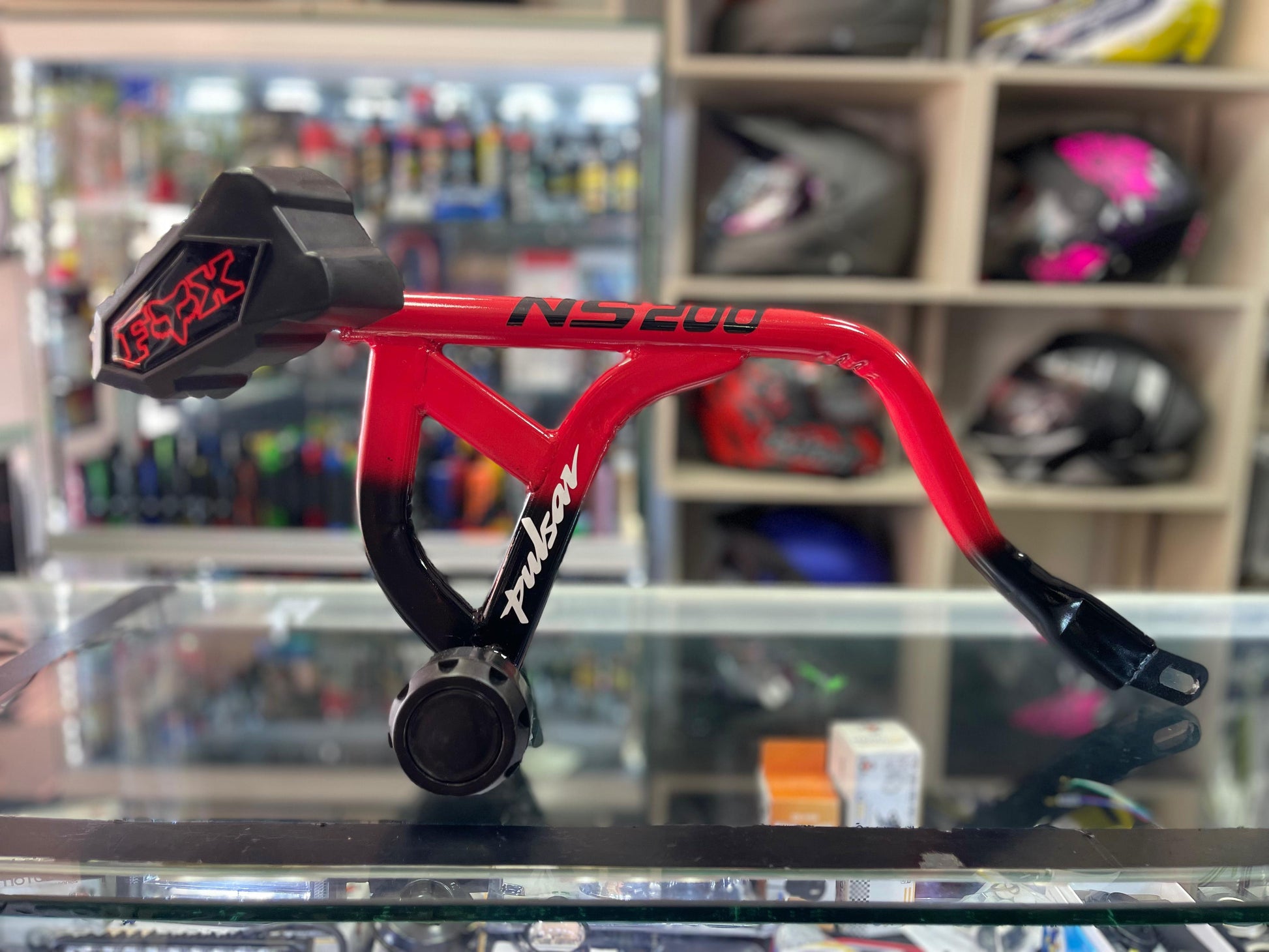DEFENSA STUNT NS200 DOBLE COLOR