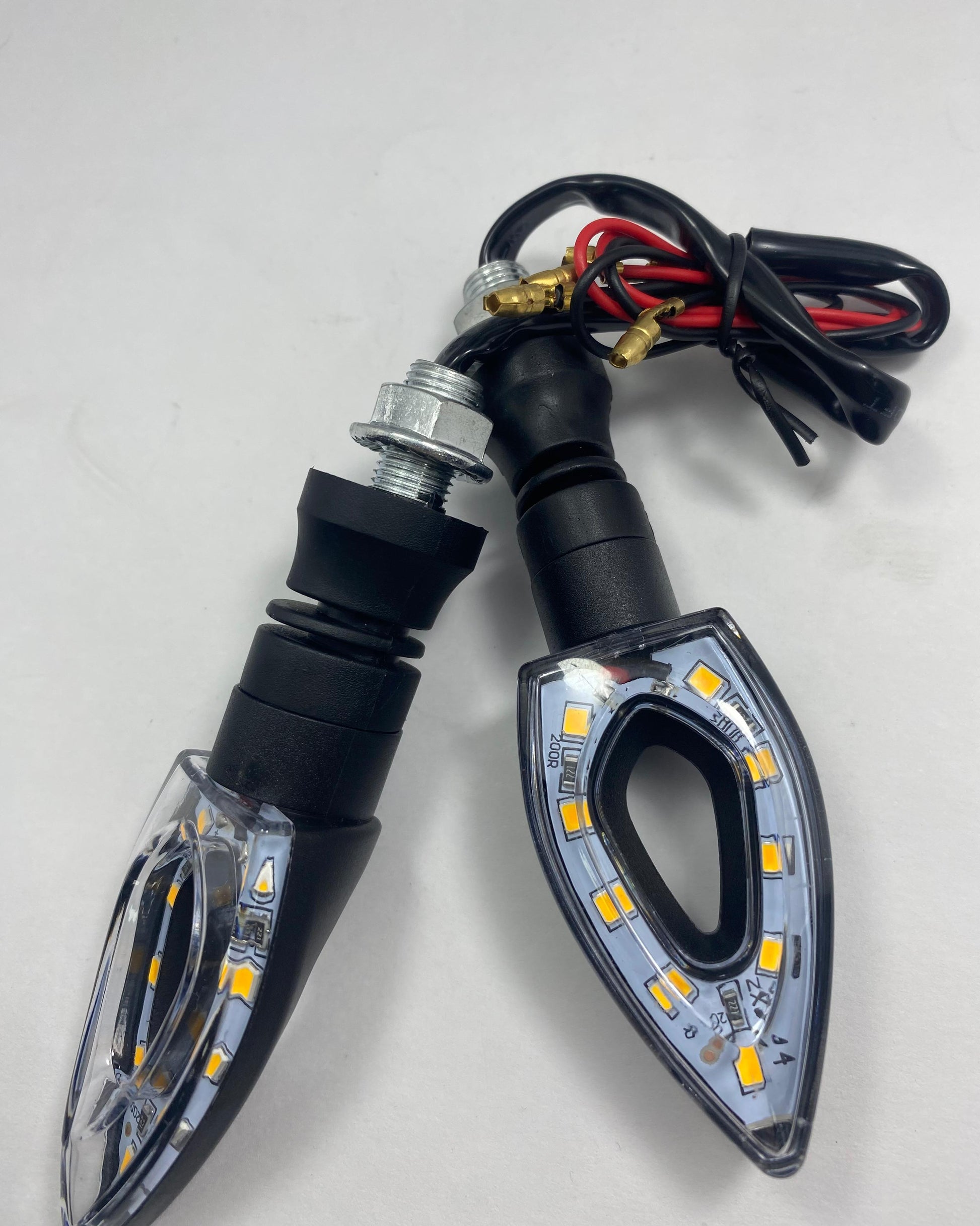 DIRECCIONAL TIPO HOJA FLEXIBLE ZXD14Y