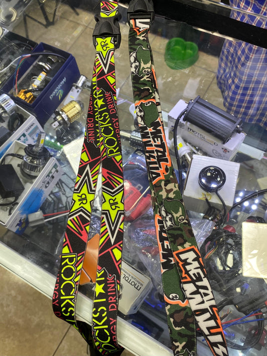 LLAVEROS LARGOS