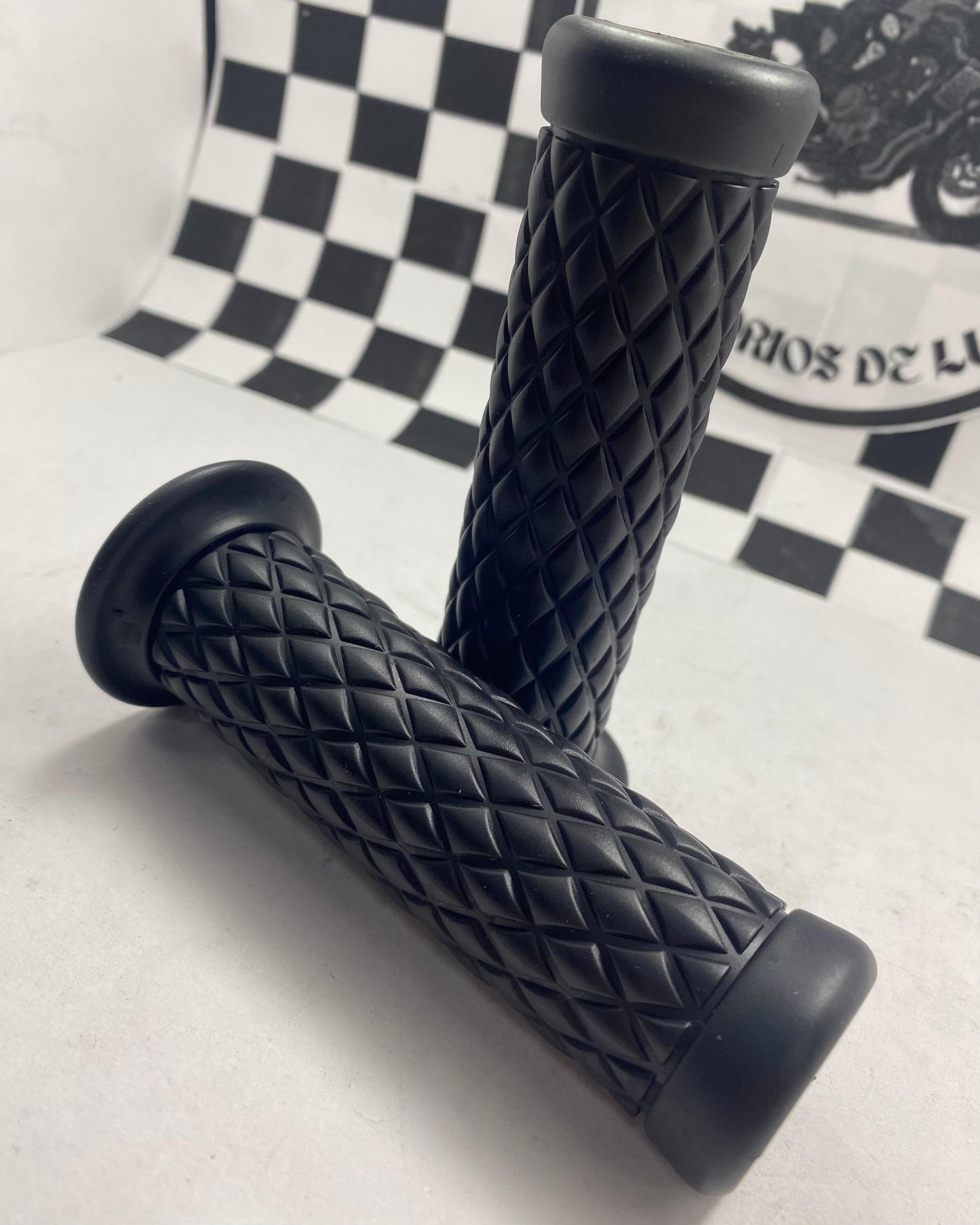 MANILARES CAFÉ RACER