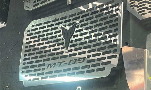 PROTECTOR DE RADIADOR MT 09 V3