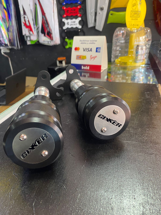 SLIDERS DE MOTOR LARGO GIXXER 150
