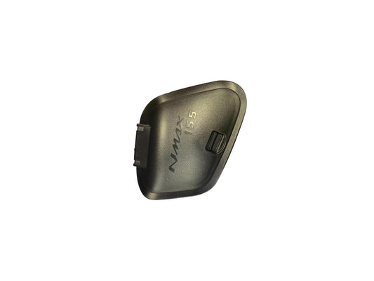 TAPA GUANTERA NMAX CONNECTED MARCADA